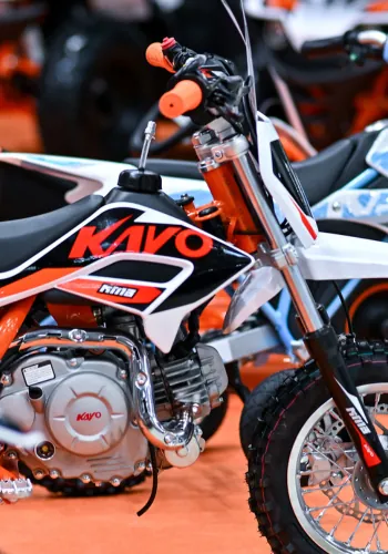 Cross KAYO 50 KMB - chłodzony powietrzem silnik o pojemności 60 cm3