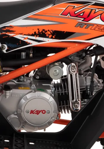 KAYO AT125 czterosuwowy silnik