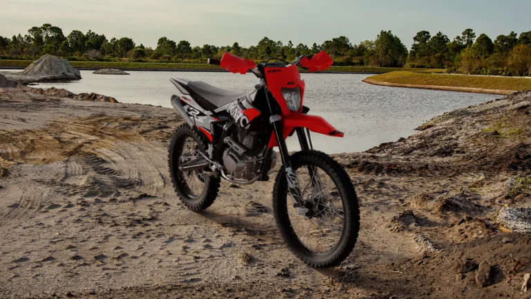 K2 PRO 250 ENDURO 2026 Hero