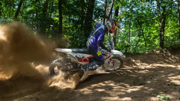 KAYO K5 300 ENDURO w terenie