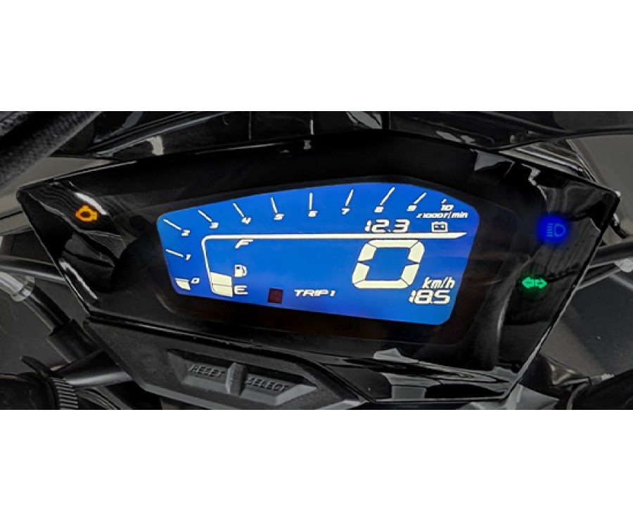 LINHAI Buck 125, Czytelny wyświetlacz