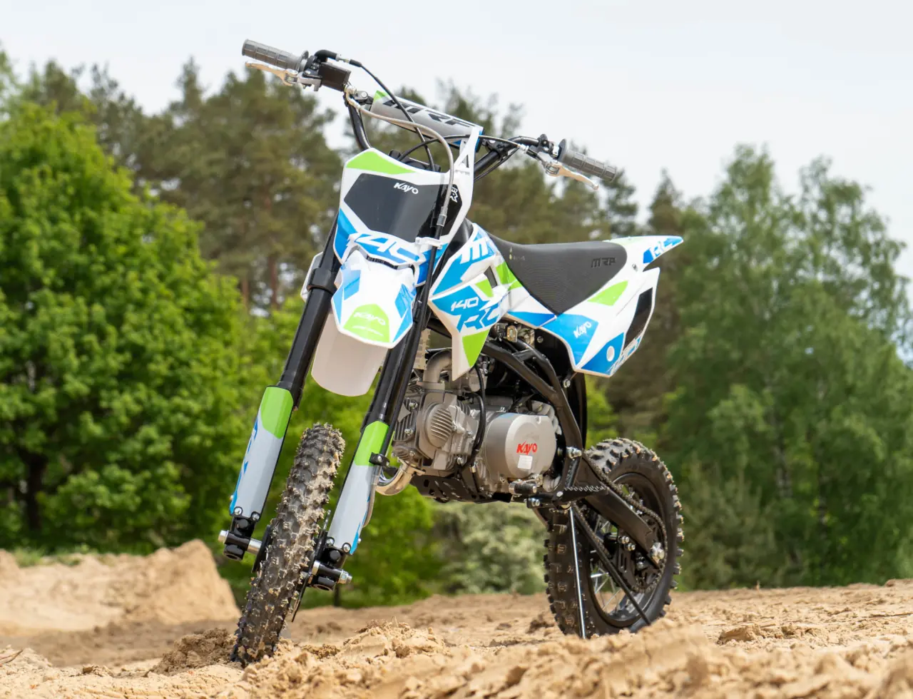 MRF 140 RC w terenie