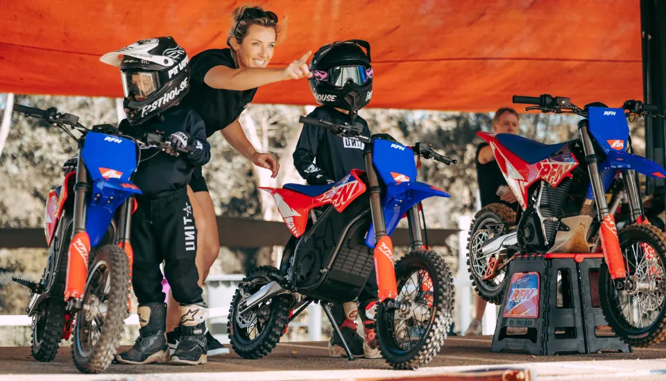 Dirt Bike RFN WARRIOR YOUTH SX-E2